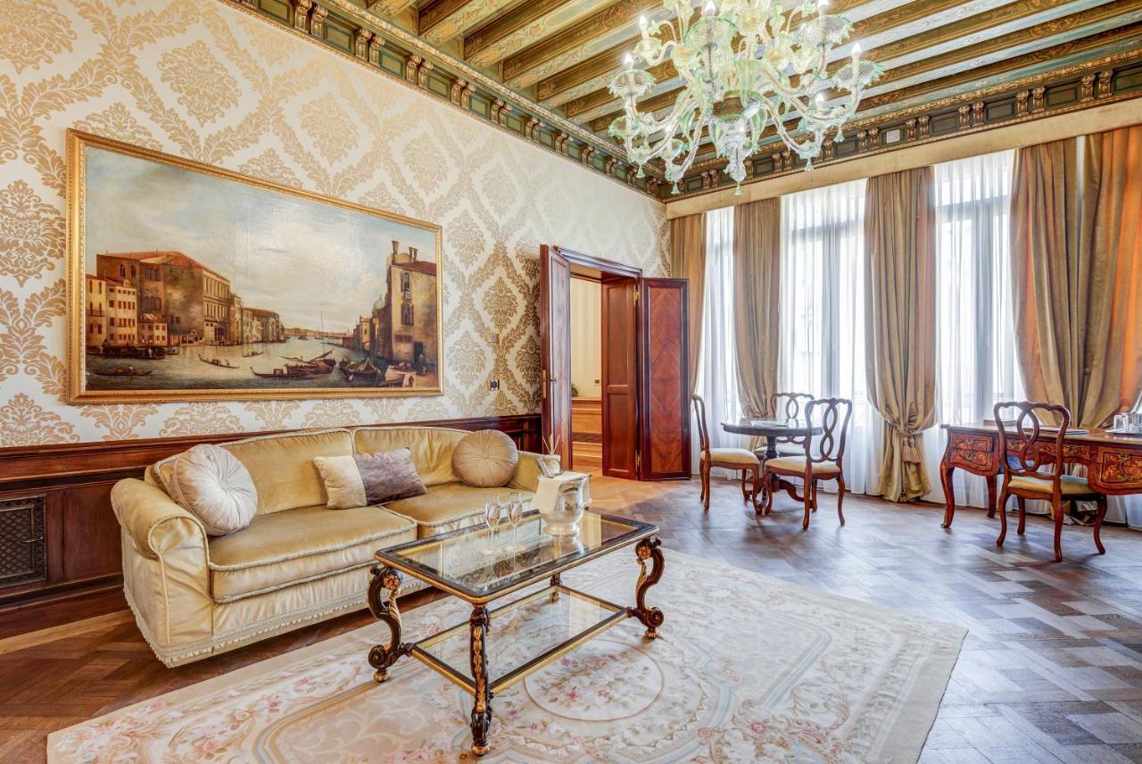 Hotel Ai Reali - Small Luxury Hotels Of The World Venezia Esterno foto